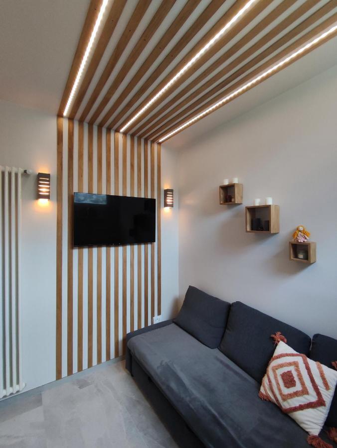 New Apartment In Historical Center Near Lake Riva del Garda Exterior foto