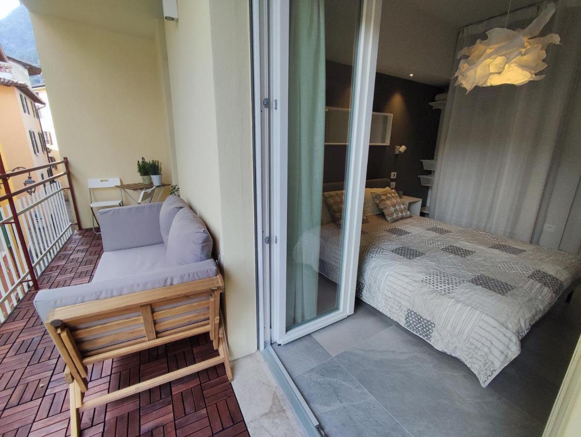 New Apartment In Historical Center Near Lake Riva del Garda Exterior foto