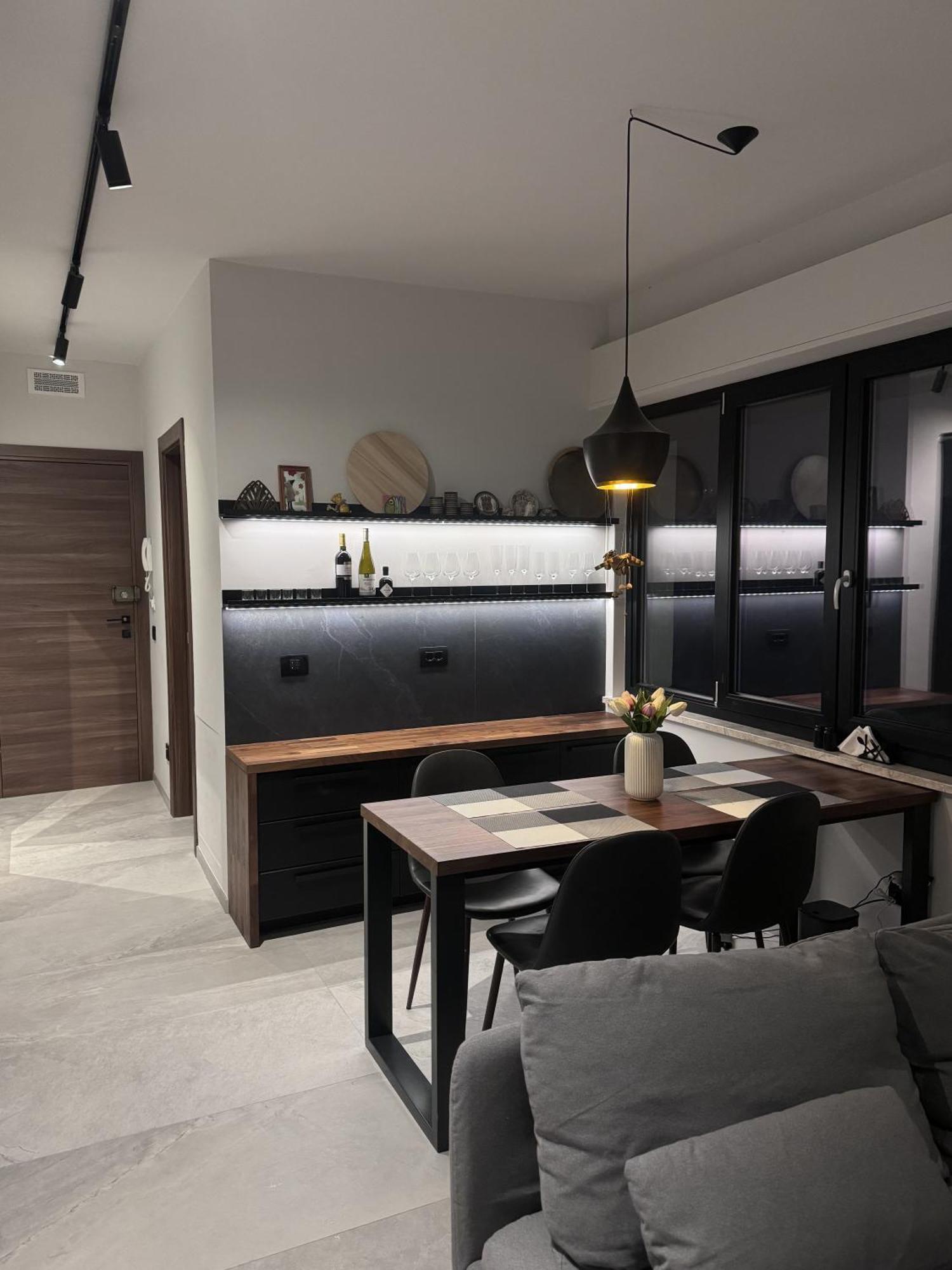 New Apartment In Historical Center Near Lake Riva del Garda Exterior foto